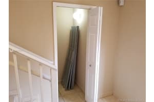 17352 NW 74th Ave, Hialeah, FL 33015, Sold 09/26/19