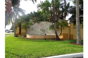 9645 NW 1st Ct, Pembroke Pines, FL 33024, Sold 12/04/19
