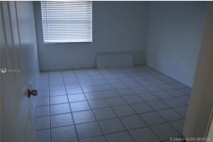 350 W Park Dr, Miami, FL 33172, Sold 10/03/19