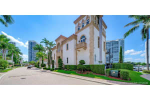 3901 Island Estates Dr, Miami, FL 33160, Sold 04/30/21
