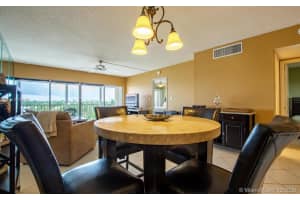 400 N Federal Hwy, Deerfield Beach, FL 33441, Sold 02/24/20