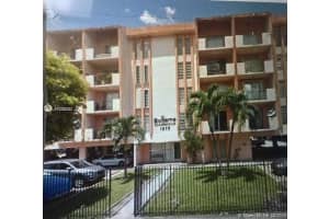 1075 W 68th St, Hialeah, FL 33014, Sold 10/16/19