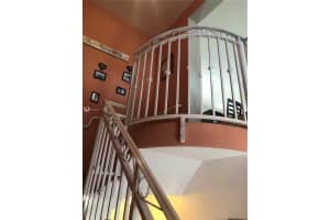 7250 NW 174th Terrace, Hialeah, FL 33015, Sold 11/01/19