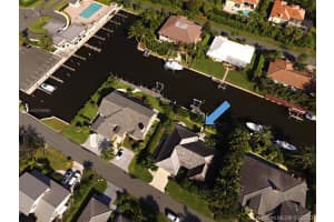 8885 SE Harbor Island Way, Hobe Sound, FL 33455, Sold 01/03/20