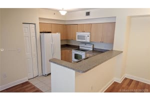 8000 N Nob Hill Rd, Tamarac, FL 33321, Sold 10/11/19