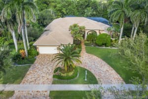 2594 SW 102nd Dr, Davie, FL 33324, Sold 11/22/19
