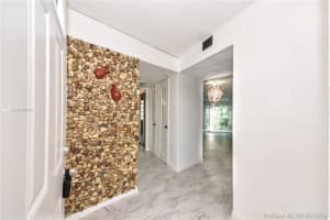 1501 NE 191st St APT C317, Miami, FL 33179, Sold 11/18/19
