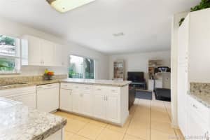 9520 NW 8th Cir, Plantation, FL 33324, Sold 11/05/19