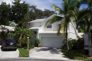 9520 NW 8th Cir, Plantation, FL 33324, Sold 11/05/19
