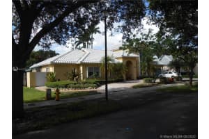 8245 NW 156th Terrace, Hialeah, FL 33016, Sold 08/18/20