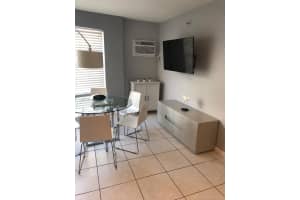 3030 Collins Ave #2h, Miami Beach, FL 33140, Sold 10/07/19