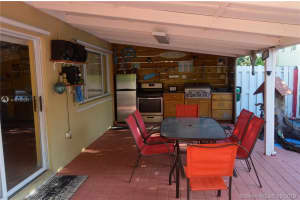 9631 SW 164th Ct, Miami, FL 33196, Sold 11/14/19