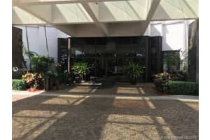 3300 NE 191st St APT 1610, Aventura, FL 33180, Sold 12/16/19