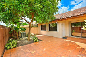 8725 SW 113th Ct, Miami, FL 33173, Sold 11/27/19