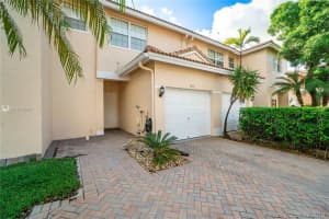 3880 NW 90th Way, Sunrise, FL 33351, Sold 10/25/19