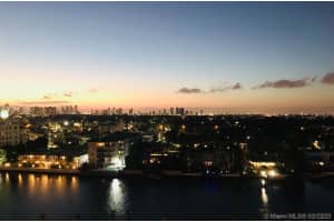 2555 Collins Ave, Miami, FL 33140, Sold 09/15/20