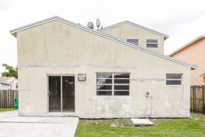8615 NW 193rd Ln, Hialeah, FL 33015, Sold 01/16/20