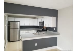 15680 SW 82nd Cir Ln, Miami, FL 33193, Sold 08/30/19