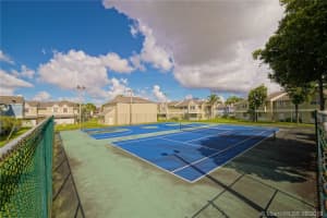 17320 NW 67th Pl, Hialeah, FL 33015, Sold 10/31/19