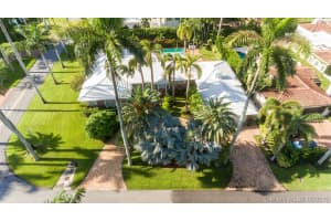 71 Lagorce Cir, Miami Beach, FL 33141, Sold 03/09/20