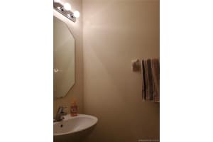 3095 NW 30th Pl, Oakland Park, FL 33311, Sold 03/02/20