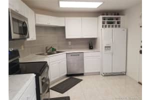 14203 SW 66th St, Miami, FL 33183, Sold 01/09/20