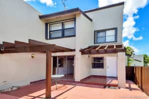 10010 NW 9th St Cir, Miami, FL 33172, Sold 12/17/19