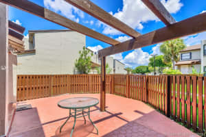 10010 NW 9th St Cir, Miami, FL 33172, Sold 12/17/19