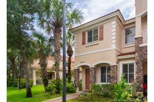 8214 SW 27th St, Miramar, FL 33025, Sold 10/03/19