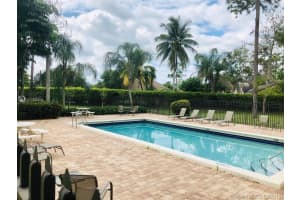 305 Pine Shadow Way, Wellington, FL 33414, Sold 10/03/19