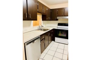 11905 NE 2nd Ave c201, North Miami, FL 33161, Sold 06/16/20
