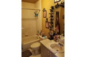 16610 NW 71st Ave, Miami Lakes, FL 33014, Sold 10/18/19