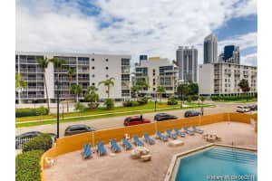 200 178th Dr, Sunny Isles Beach, FL 33160, Sold 11/25/19