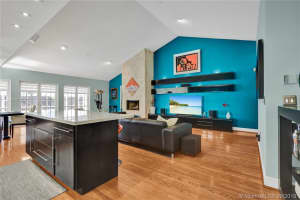 9941 NW 48th St Cir, Doral, FL 33178, Sold 10/10/19