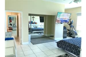 5445 Collins Ave # Ts5, Miami Beach, FL 33140, Sold 01/28/20