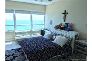 5445 Collins Ave # Ts5, Miami Beach, FL 33140, Sold 01/28/20