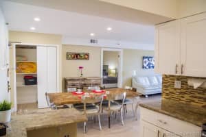 5225 Collins Ave, Miami, FL 33140, Sold 12/18/20