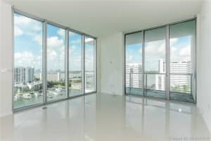 7928 East Dr, North Bay Village, FL 33141, Sold 06/04/21