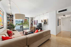 200 SE 15th Rd #4b, Miami, FL 33129, Sold 04/20/20