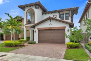 8620 NW 103rd Ave, Doral, FL 33178, Sold 06/17/20
