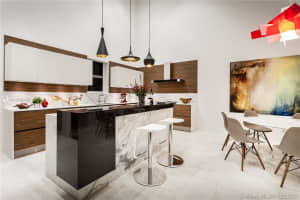 6105 Laguna Dr W, Miami Beach, FL 33141, Sold 09/25/20