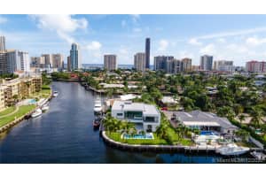 500 Oleander Dr, Hallandale Beach, FL 33009, Sold 12/18/20