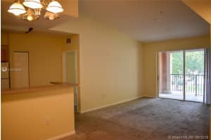 8060 N Nob Hill Rd, Tamarac, FL 33321, Sold 10/24/19