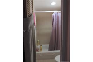 8841 W Flagler St, Miami, FL 33174, Sold 01/15/20