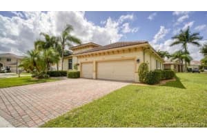19122 SW 65th St, Fort Lauderdale, FL 33332, Sold 11/05/19