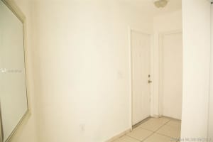 7524 NW 177th Terrace, Hialeah, FL 33015, Sold 11/15/19