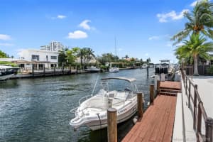 2057 NE 120th Rd, North Miami, FL 33181, Sold 01/06/20