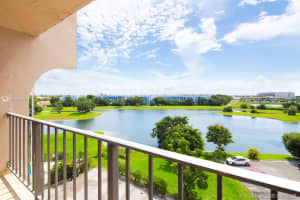 9682 Fontainebleau Blvd, Miami, FL 33172, Sold 10/07/19