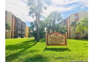 3710 NW 21st St APT 205, Lauderdale Lakes, FL 33311, Sold 12/12/19