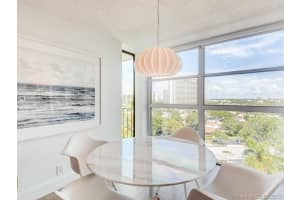 400 Leslie Dr, Hallandale Beach, FL 33009, Sold 10/25/19